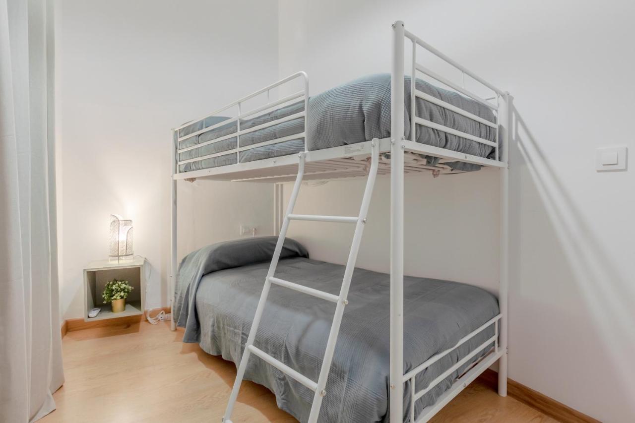 Avanti La Campana, Con Un Balcon Que Te Enamorara Del Ambiente De Sevilla מראה חיצוני תמונה